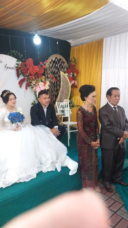 Selamat Berbahagia Atas Pernikahan Kudus Merits Brando Sitindaon dengan Puja Yuswinda Stevani