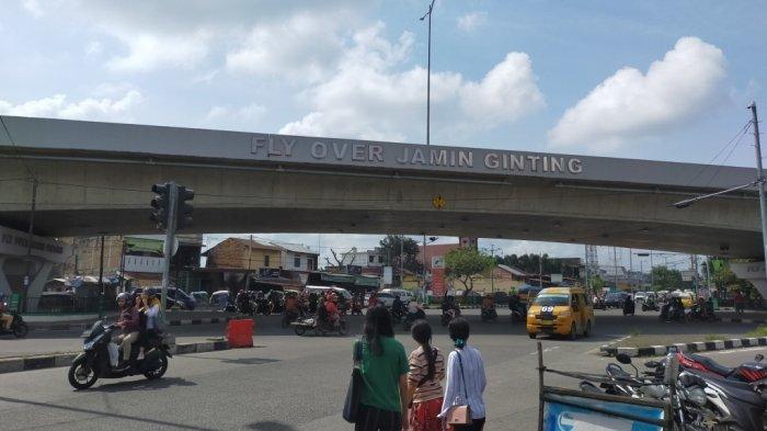 kondisi jalanan usai seorang anggota ditsamapta polda sumut
