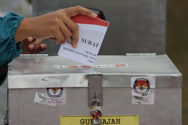 kotak suara